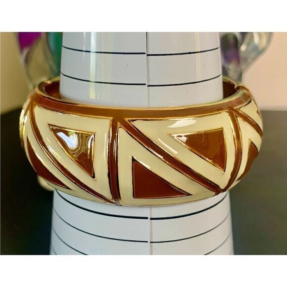 Vintage Sequin Coffee themes Geometric Bold Oval Bracelet, Stamped - Picture 2 of 4